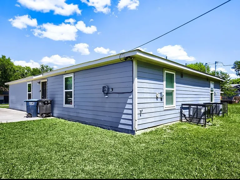 5914 Wilkes Dr — Photo 20