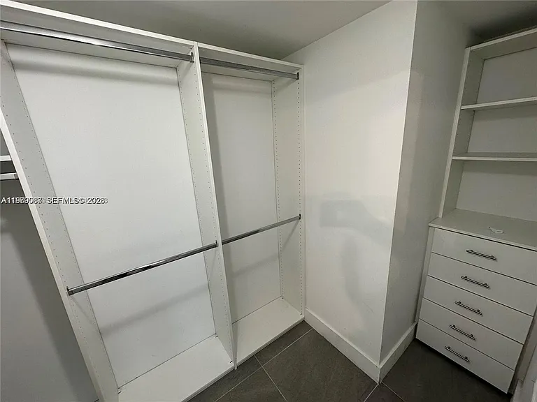 16385 Biscayne Blvd #2716 — Photo 12