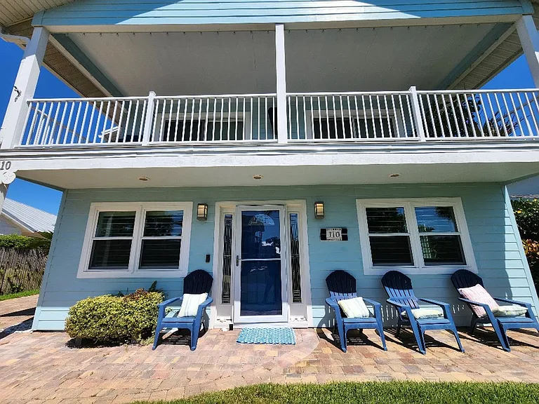 110 Surf St — Photo 4