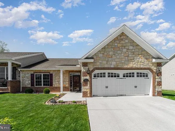 31 Stedtle Ave, Littlestown, PA 17340
