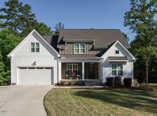 108 Foothill Ct, Sanford, NC 27330