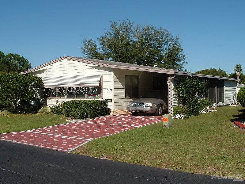 1669 Walking Horse Drive