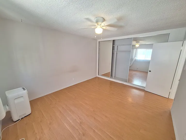 428 S Sherbourne Dr #5 — Photo 10