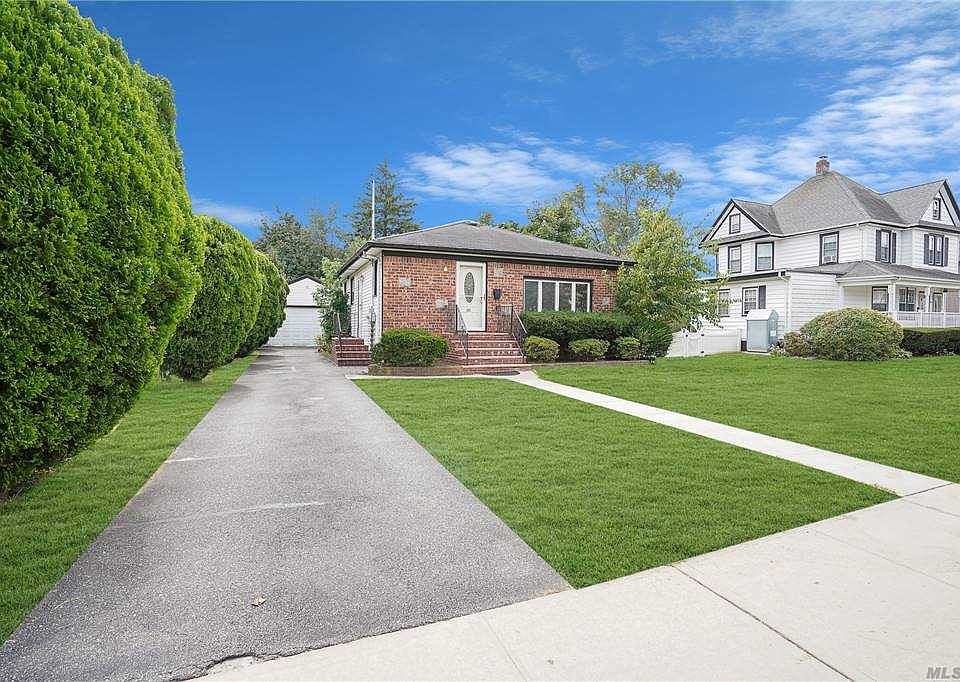 1st image of 105 Garfield Pl