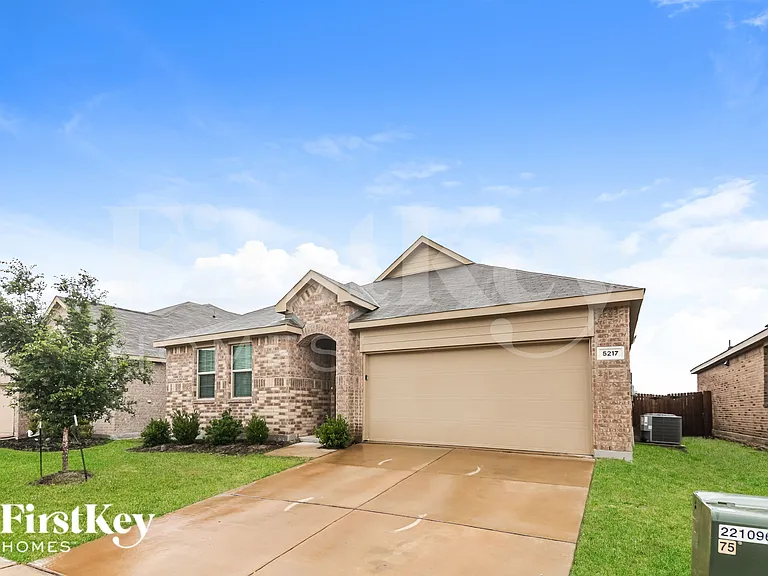 5217 Rockrose Ln — Photo 2