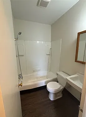 123 E Iowa Ave #1 — Photo 7
