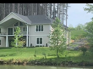 515 Watch Tower Dr, Moneta, VA 24121