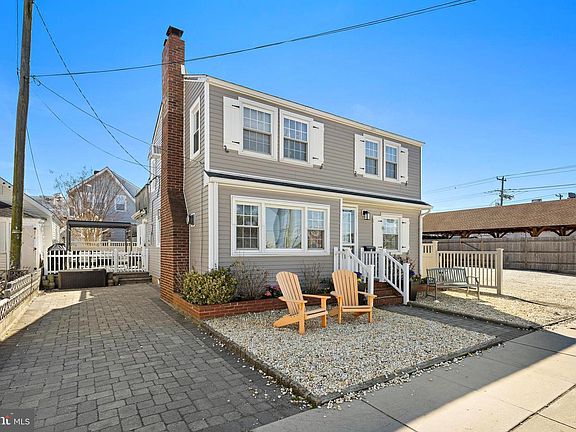 5th image of 8 E Maryland Ave