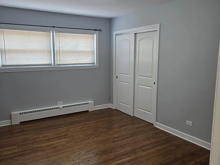 6605 N Northwest Hwy #1 — Photo 10