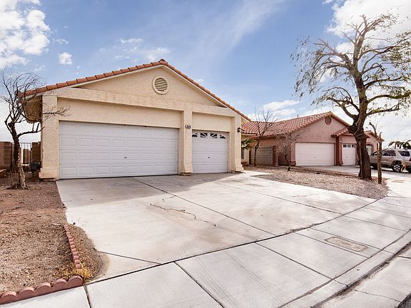 2nd image of 3616 Dove Ln