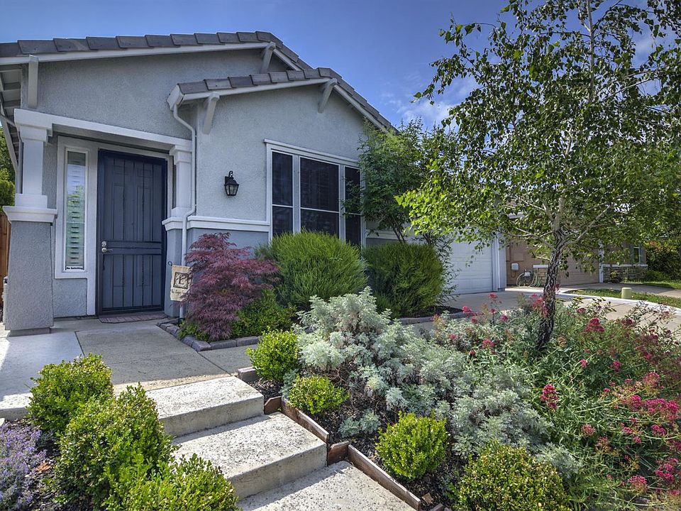 2nd image of 1809 Sunstone Dr