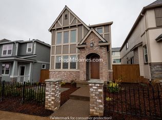 11034 SW Stockholm Dr, Wilsonville, OR