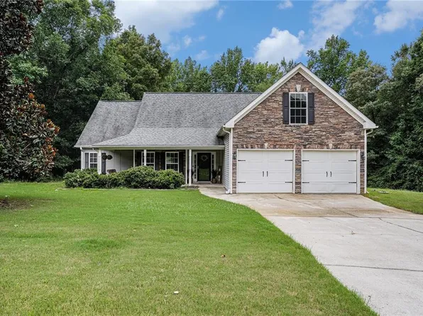 85 Lamar Ln, Covington, GA 30016