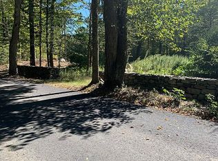 22 Hoopole Hill Rd, Deep River, CT 06417