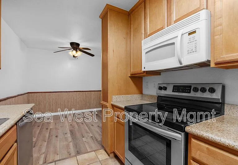 1730 S El Camino Real S #H201 — Photo 15