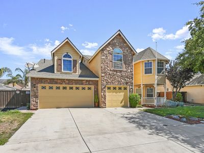 1022 Prosperity Dr, Lemoore, CA, 93245
