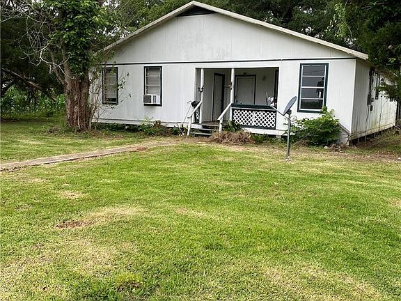 2nd image of 657 Lemoine Ln