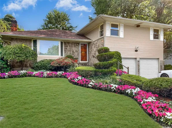 48 Hedgerow Lane, Jericho, NY 11753