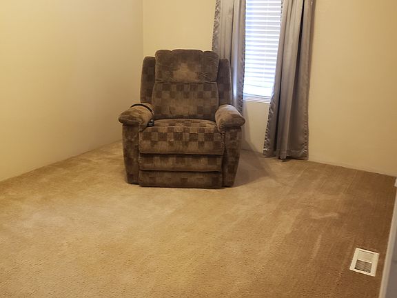 3rd image of 2445 W Zepher Ave