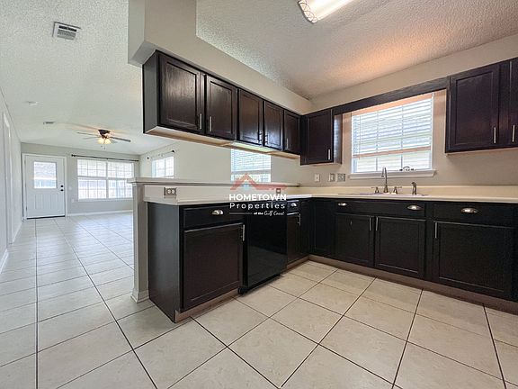 2nd image of 3063 Flintlock Dr