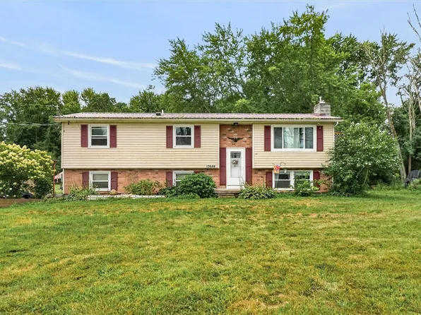 13644 Savannah Spring Lake Rd, Savannah, NY 13146