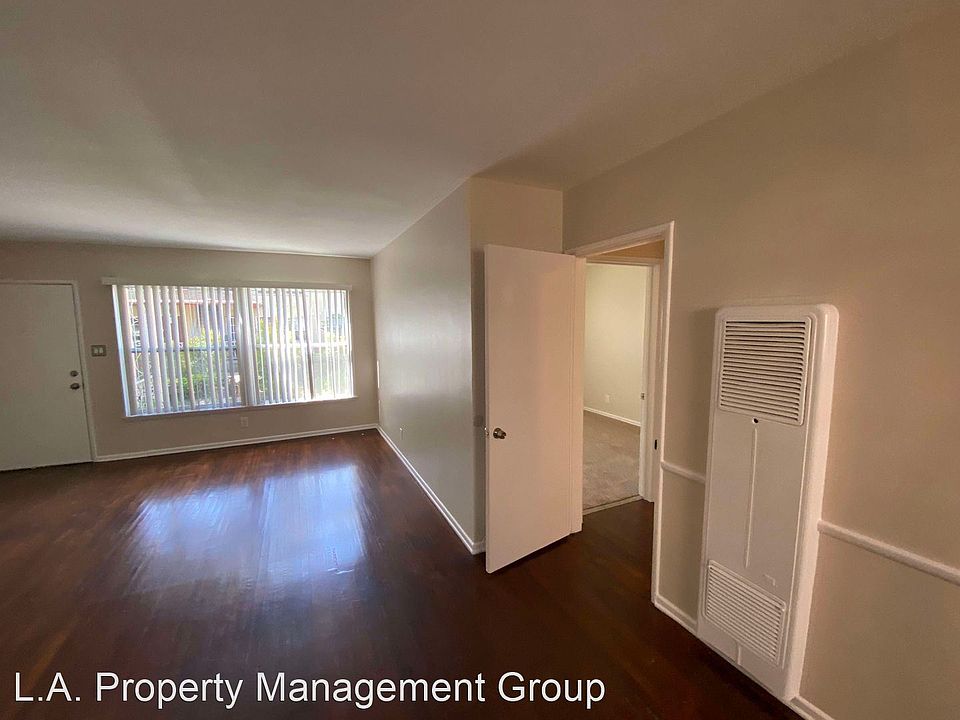 1st image of 6943 Kester Ave #11062408