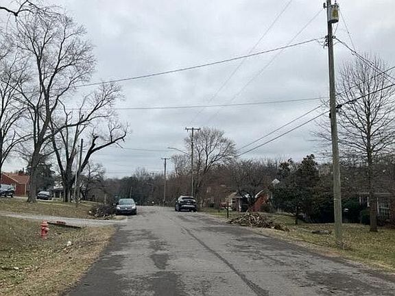 5th image of 2409 Pafford Dr