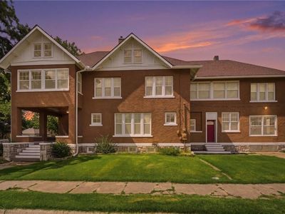 221 W 2nd St, Ottawa, KS, 66067