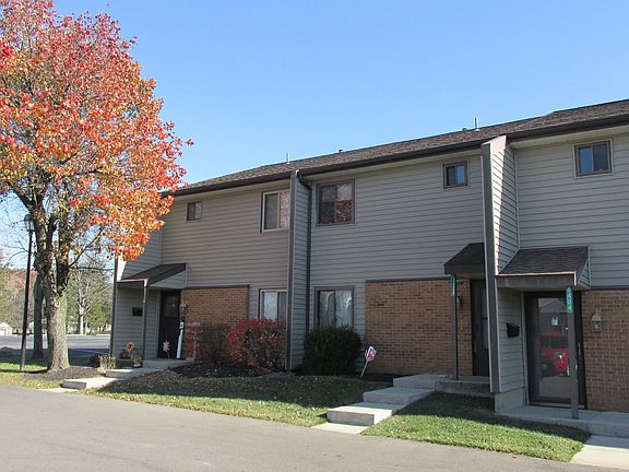 3rd image of 6404 Tantamount Ln