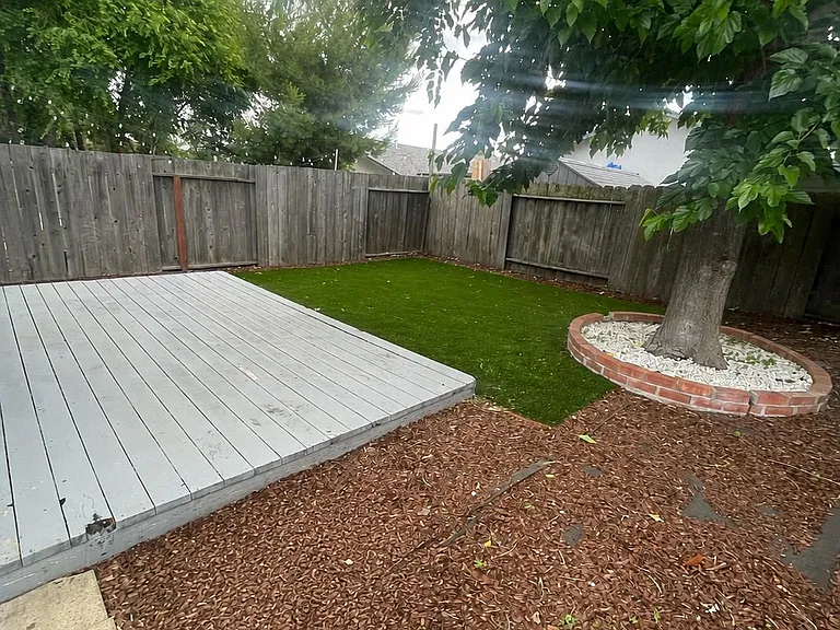 8642 Beverly Ln — Photo 33