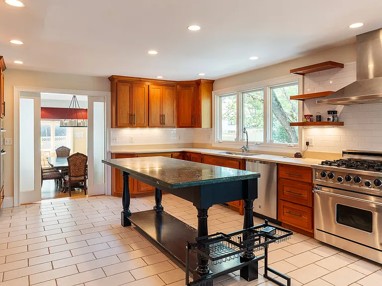103 Levbert Rd — Photo 10