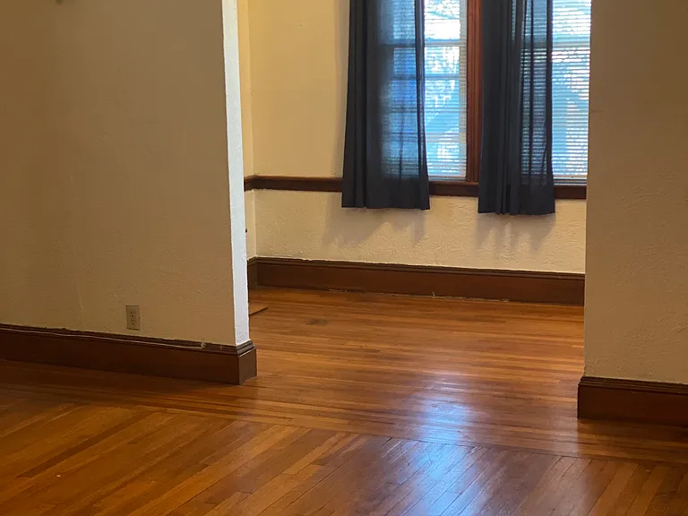 Living room facing sunroom