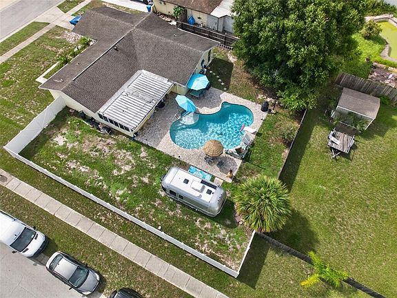 2nd image of 14501 FARM HILLS PLACE