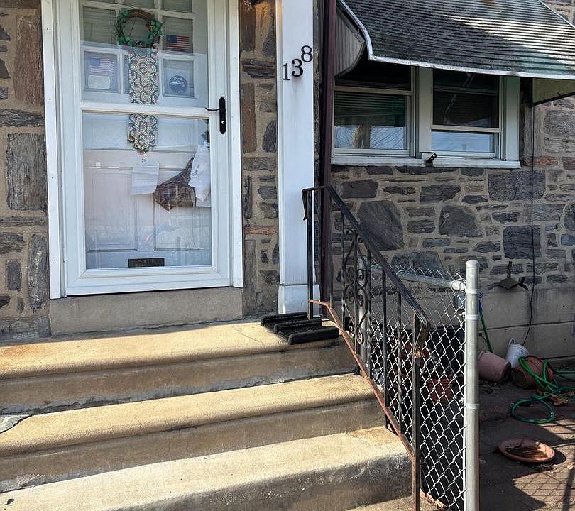 1st image of 138 Richfield Rd