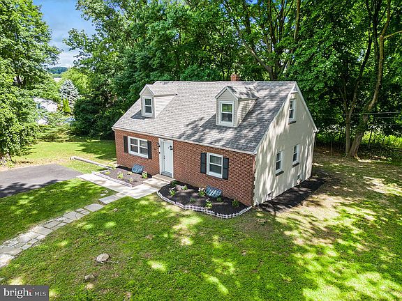 5th image of 3527 Williamson Ave