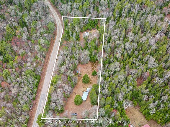 3rd image of 1056 Outram Rd