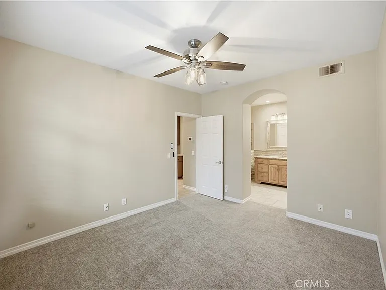 1059 S Positano Ave — Photo 20