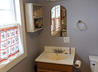 W4353 Strange Rd, Iron Ridge, WI 53035