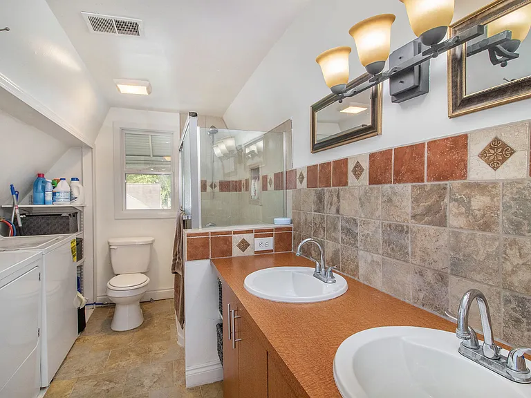 4080 Joyce Ave #A — Photo 10