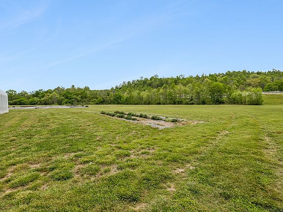 15th image of 2461 Bodenham Rd