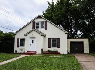 2730 Ray Pl, La Crosse, WI 54601