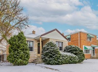 923 Marshall Ave, Bellwood, IL 60104