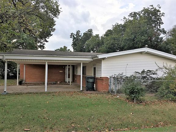 2nd image of 1229 N Cherrington Ave