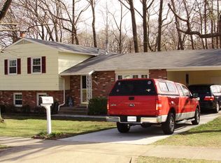 7023 Ashbury Dr, Springfield, VA 22152