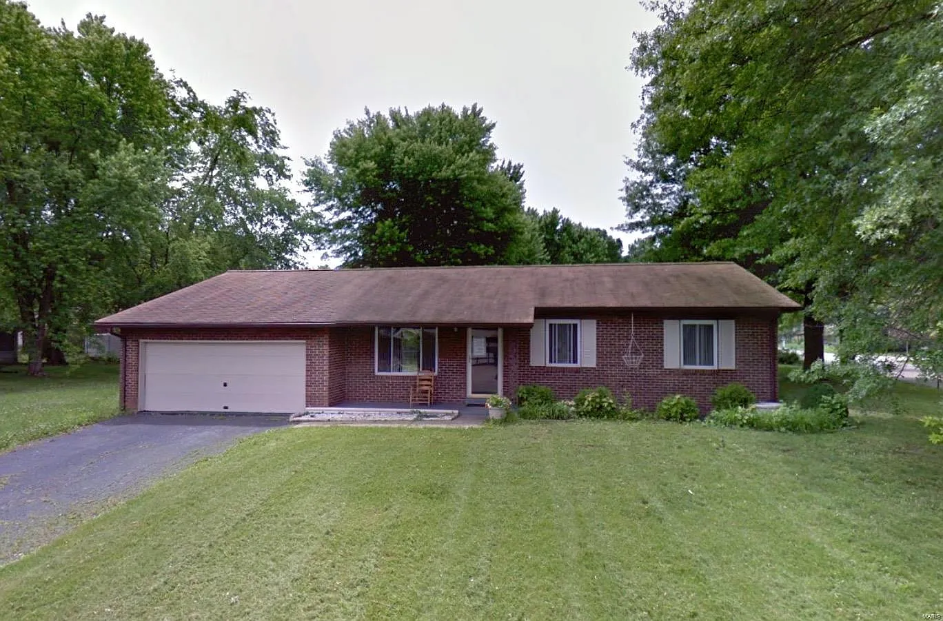2 Lowrey Dr photo 1