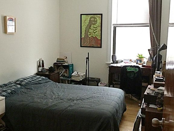 5th image of 2857 W Logan Blvd APT 1F