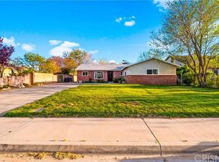 3320 W Avenue L2, Lancaster, CA 93536