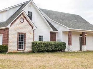 1308 N White Oak Rd, White Oak, TX 75693