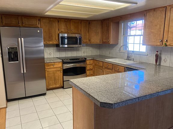 4th image of 14007 E Idaho Pl
