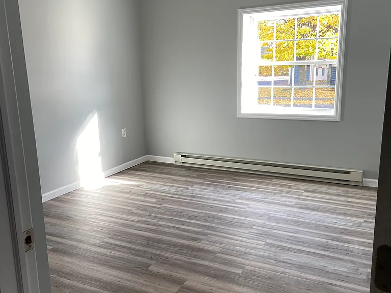 23 Charles Way #10 — Photo 5